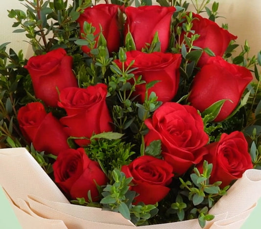 12 Red Roses Korean Style